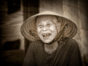 les_atkins_old_vietnamese_lady_1-jpg