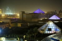 Peter_West1_Dubai_at_night_1